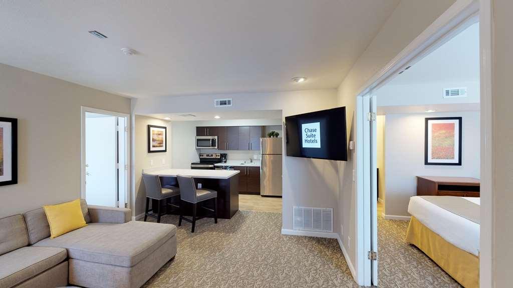 Chase Suite Hotel Newark Fremont Zimmer foto